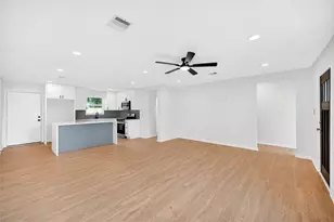 7422 Wiley Rd, Houston, TX 77016 - Photo 6