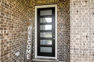 1507 Homewood Point Ln, Rosharon, TX 77583 - Photo 4