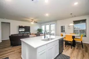 1507 Homewood Point Ln, Rosharon, TX 77583 - Photo 14