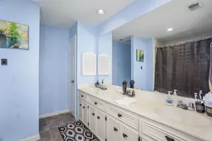 10763 Sandpiper Dr, Houston, TX 77096 - Photo 6