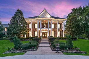 650 Oak Dr, Friendswood, TX 77546 - Photo 2