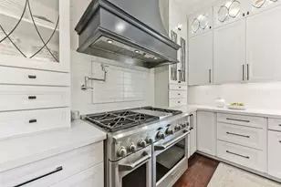 650 Oak Dr, Friendswood, TX 77546 - Photo 14