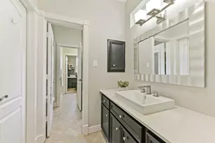 650 Oak Dr, Friendswood, TX 77546 - Photo 28