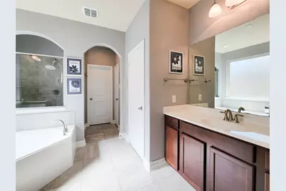 1904 Emerald Breeze Court, Pearland, TX 77089 - Photo 32