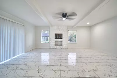 5815 Hornwood Drive, Houston, TX 77081 - Photo 6