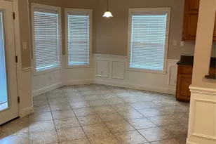1018 S Booth Ln, Alvin, TX 77511 - Photo 4