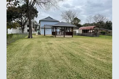 1018 S Booth Lane, Alvin, TX 77511 - Photo 18
