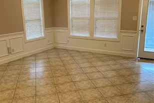 1018 S Booth Ln, Alvin, TX 77511 - Photo 6