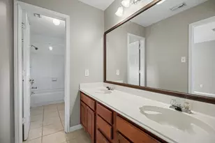526 Oak Briar Dr, Kemah, TX 77565 - Photo 12