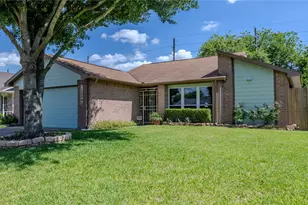10323 Lone Brook Dr, Houston, TX 77041 - Photo 2