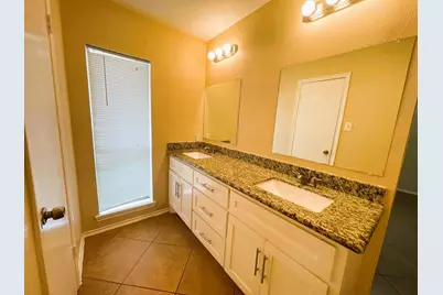 5615 Lynngate Drive, Spring, TX 77373 - Photo 14