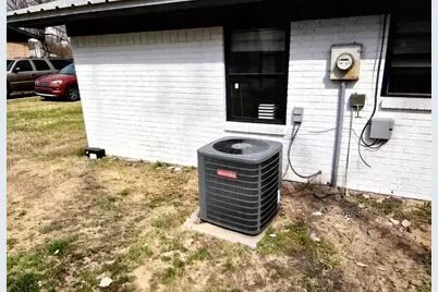 303 Ike Street, Fairfield, TX 75840 - Photo 6