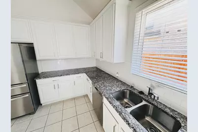 559 Long Beach Bay Dr, Katy, TX 77493 - Photo 8