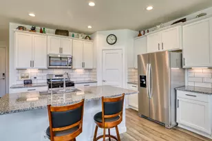 1064 Dancing Feather St, Montgomery, TX 77316 - Photo 6