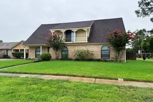 6627 Krause Dr, Missouri City, TX 77489 - Photo 2