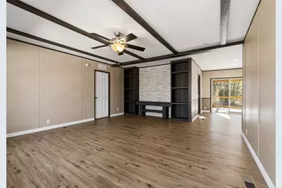 140 Michaels Lane, Huntsville, TX 77320 - Photo 12