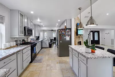 5951 Yarwell Drive, Houston, TX 77096 - Photo 8