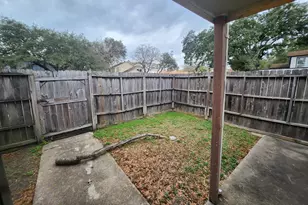 5711 Easthampton Dr, Houston, TX 77039 - Photo 14