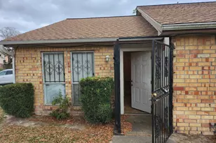 5711 Easthampton Dr, Houston, TX 77039 - Photo 4