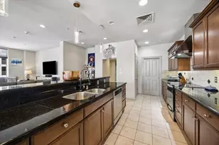 914 Main St, Houston, TX 77002 - Photo 14
