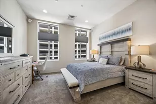 914 Main St, Houston, TX 77002 - Photo 22