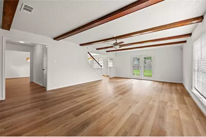 2019 Thousand Pines Drive, Houston, TX 77339 - Photo 10