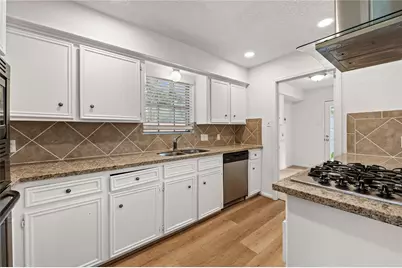 2019 Thousand Pines Drive, Houston, TX 77339 - Photo 16