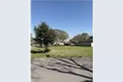 2719 West Street, Rosenberg, TX 77471 - Photo 2