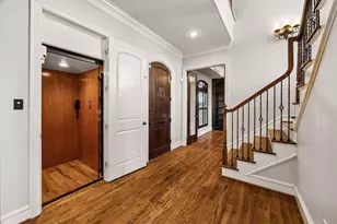 24 Hackberry Ln, Houston, TX 77027 - Photo 6