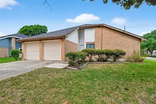 319 Richvale Ln, Houston, TX 77598 - Photo 4