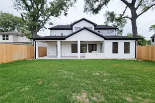 6525 Rolla St, Houston, TX 77055 - Photo 46