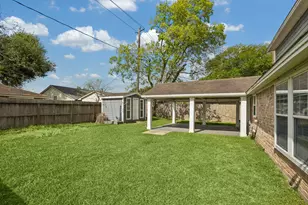 9826 Carlow Ln, La Porte, TX 77571 - Photo 20