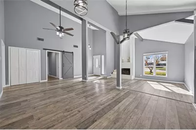 9638 Ravensworth Drive, Houston, TX 77031 - Photo 10