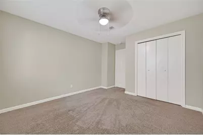 9638 Ravensworth Drive, Houston, TX 77031 - Photo 38