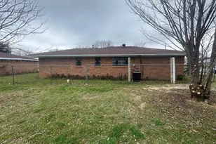 1209 W 2nd St, Hearne, TX 77859 - Photo 12