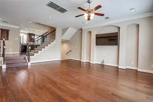 1126 Hempstead Villa Ln, Houston, TX 77008 - Photo 2