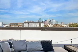 1614 Sampson St, Houston, TX 77003 - Photo 1