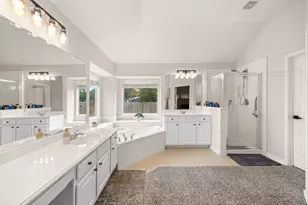 1302 Pine Trail, Tomball, TX 77375 - Photo 18