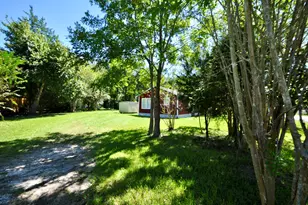 1807 Bell St, Dayton, TX 77535 - Photo 4