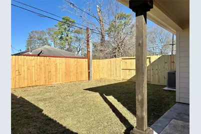 2444 Carmel Street #B, Houston, TX 77091 - Photo 26