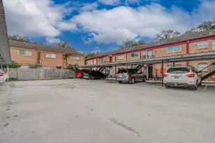 11609 Chimney Rock Apt Rd, Houston, TX 77035 - Photo 20