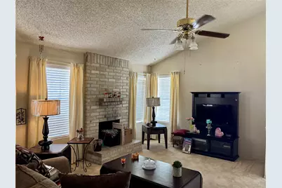 10918 Spanish Grant Drive, Sugar Land, TX 77498 - Photo 4