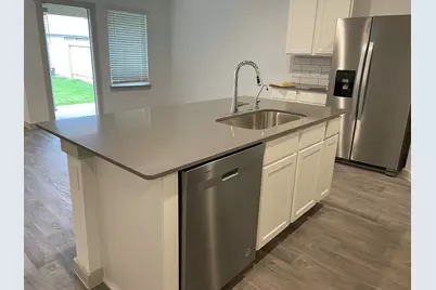 7719 Golden Rubia, Rosharon, TX 77583 - Photo 2