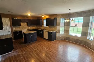 16150 Taloncrest Dr, Houston, TX 77083 - Photo 12