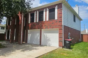 16150 Taloncrest Dr, Houston, TX 77083 - Photo 2