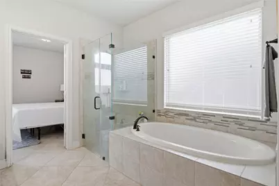 1813 Emerald Trace Lane, Pearland, TX 77584 - Photo 26