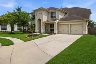 1813 Emerald Trace Ln, Pearland, TX 77584 - Photo 2