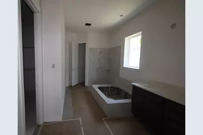 12107 Canal View Boulevard, Mont Belvieu, TX 77523 - Photo 14