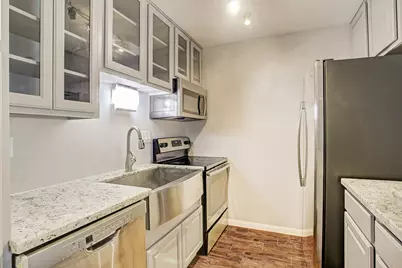 1860 White Oak #363, Houston, TX 77009 - Photo 8