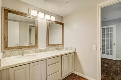 1860 White Oak #363, Houston, TX 77009 - Photo 10